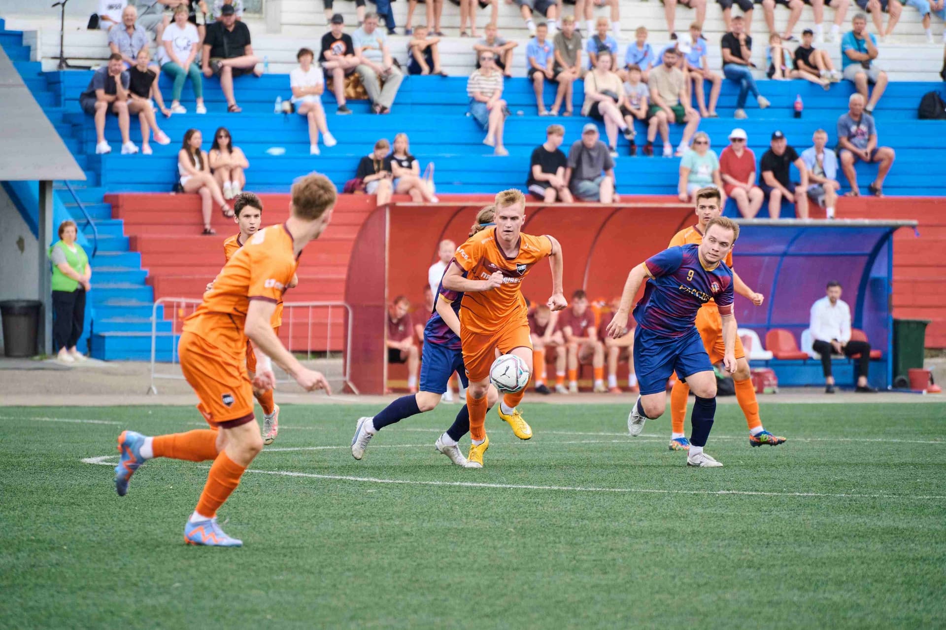 «Рассвет» 2:4 «Темп». Третья лига. 15.06.2025. Пресс-служба «Рассвета» — кадр 11