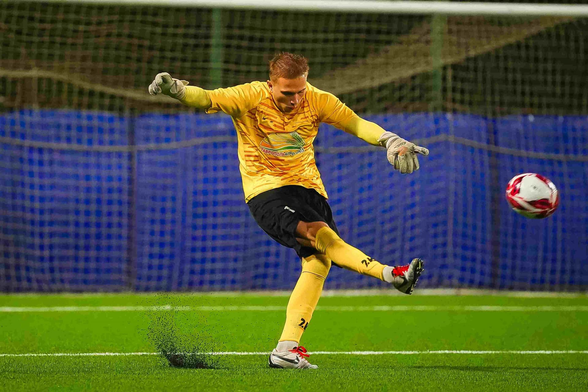 «СтавропольАгроСоюз» 3:4 «Темп». Финальный этап Третьей лиги. 10.11.2025. РФС — кадр 110