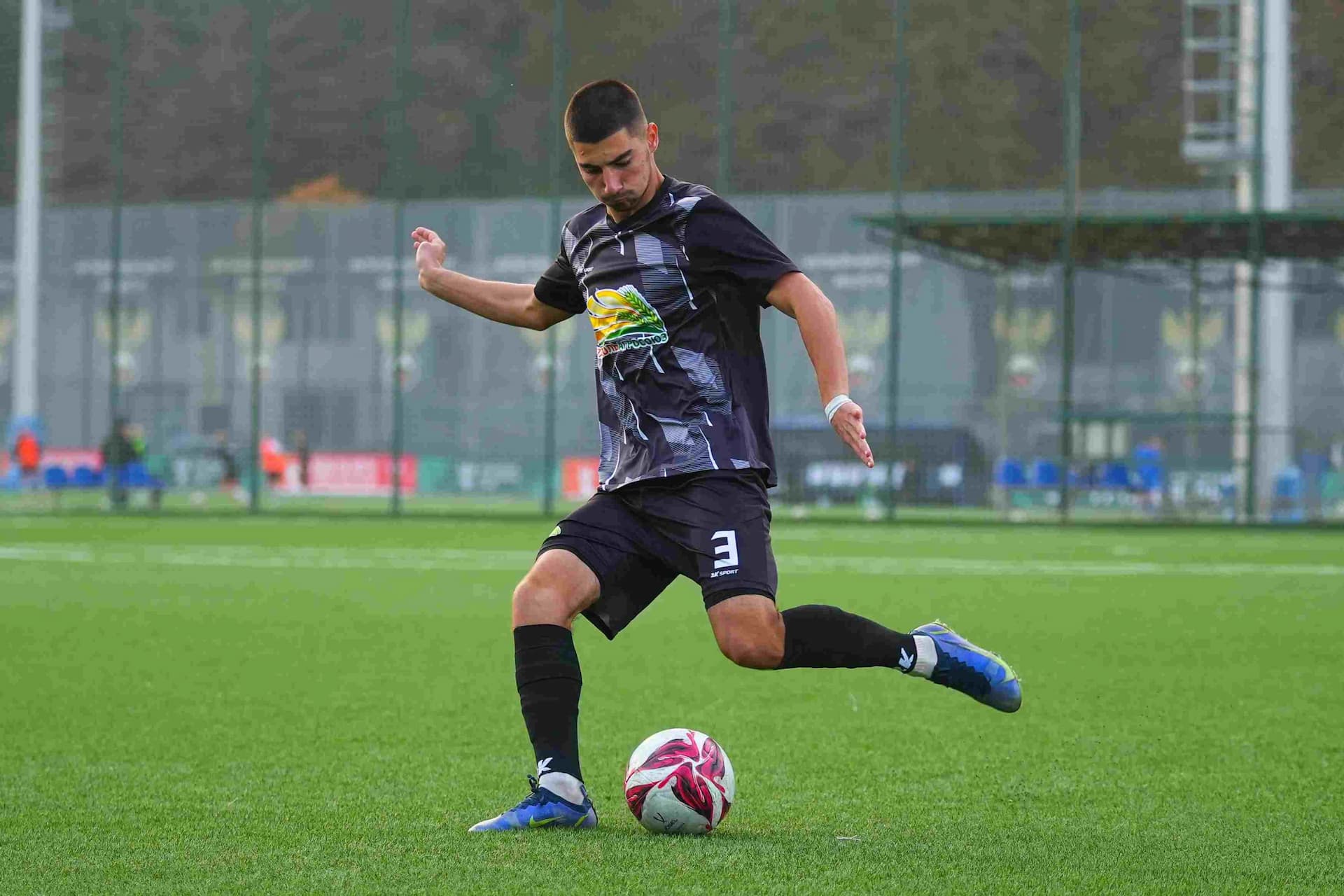 «СтавропольАгроСоюз» 3:4 «Темп». Финальный этап Третьей лиги. 10.11.2025. РФС — кадр 36