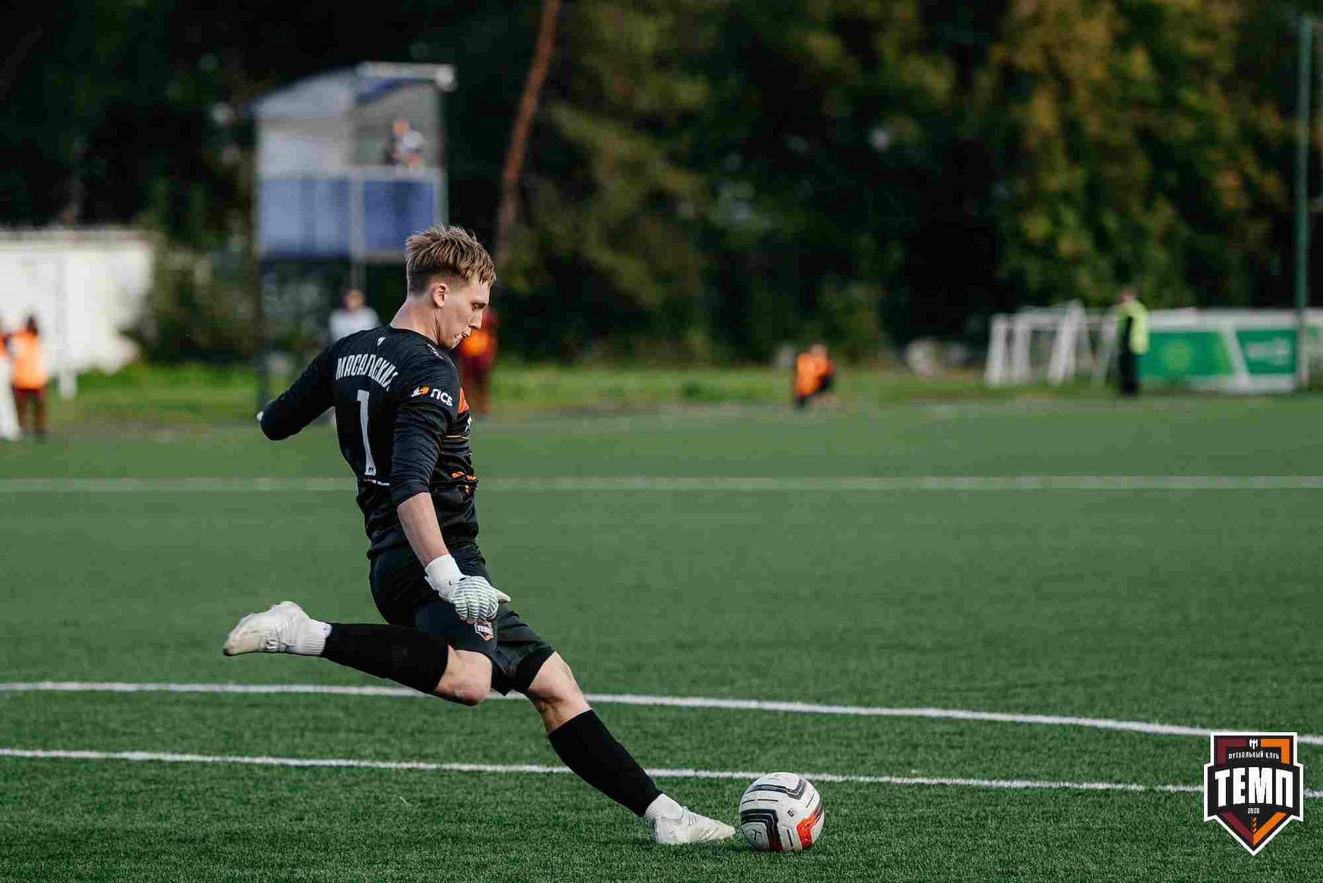 «Темп» 0:1 «Знамя Труда». FONBET Кубок России. 10.09.2025 — кадр 377