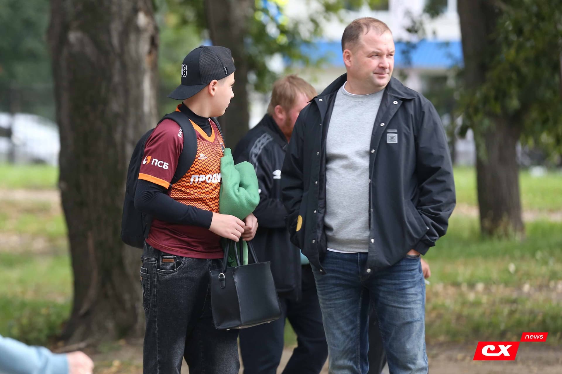 «Темп» 0:1 «Знамя Труда». FONBET Кубок России. 10.09.2025. СМИ: Владимир Мартынов («CX News»), Александр Чёрный («Алтайский спорт»), Виталий Барабаш (Сетевое издание "Толк"), Андрей Каспришин («Алтайская правда») — кадр 103