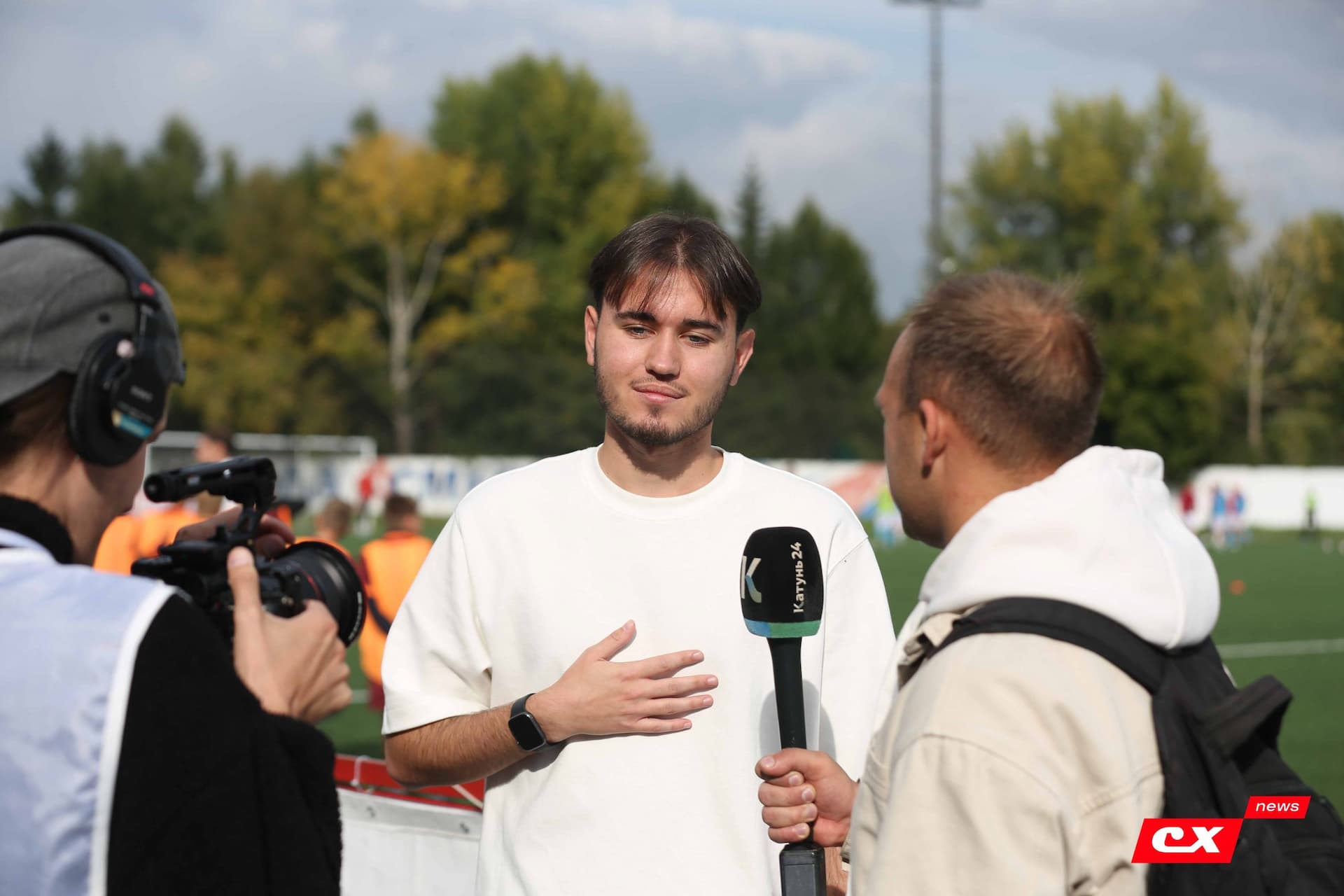 «Темп» 0:1 «Знамя Труда». FONBET Кубок России. 10.09.2025. СМИ: Владимир Мартынов («CX News»), Александр Чёрный («Алтайский спорт»), Виталий Барабаш (Сетевое издание "Толк"), Андрей Каспришин («Алтайская правда») — кадр 114