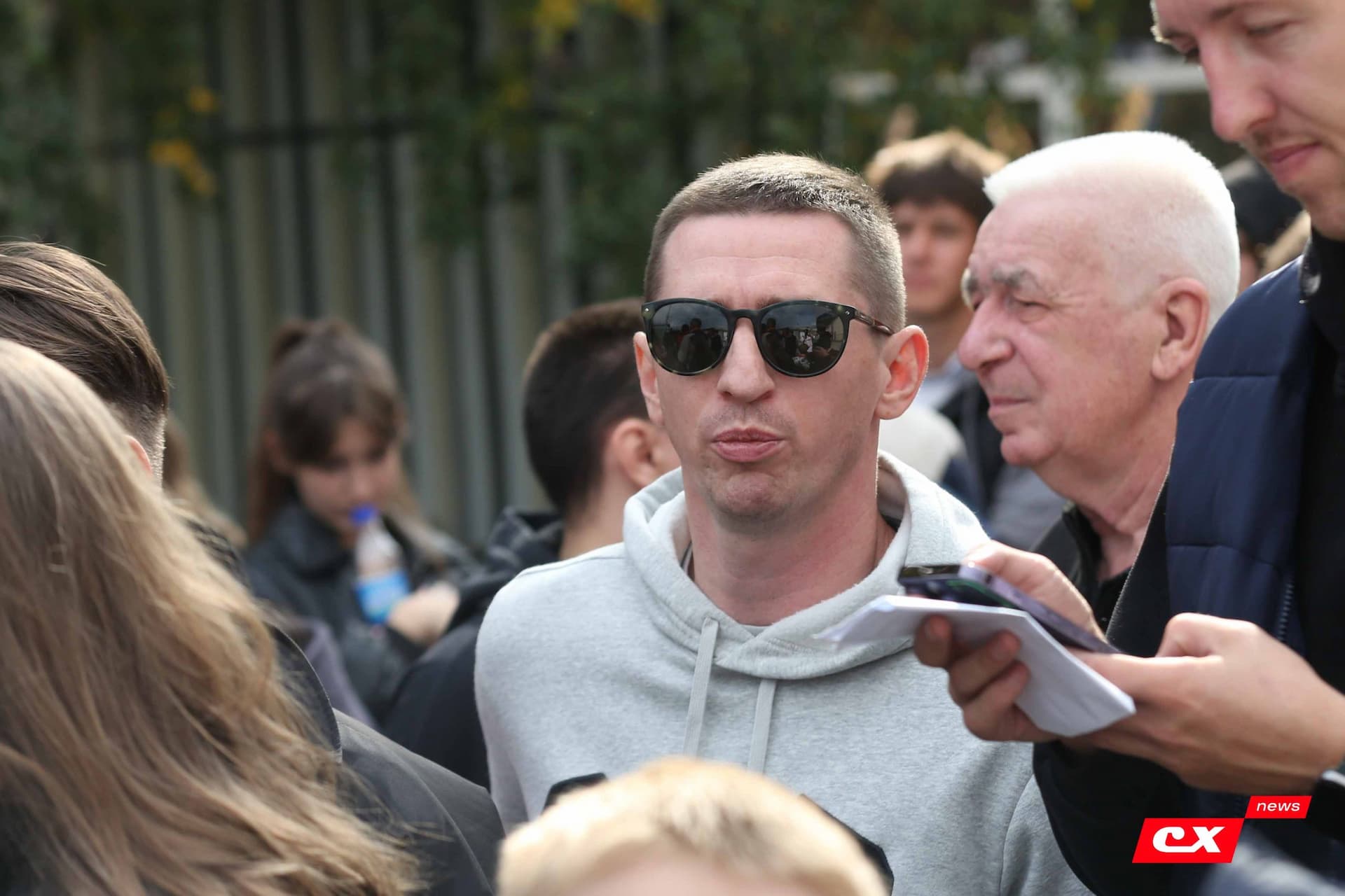 «Темп» 0:1 «Знамя Труда». FONBET Кубок России. 10.09.2025. СМИ: Владимир Мартынов («CX News»), Александр Чёрный («Алтайский спорт»), Виталий Барабаш (Сетевое издание "Толк"), Андрей Каспришин («Алтайская правда») — кадр 14