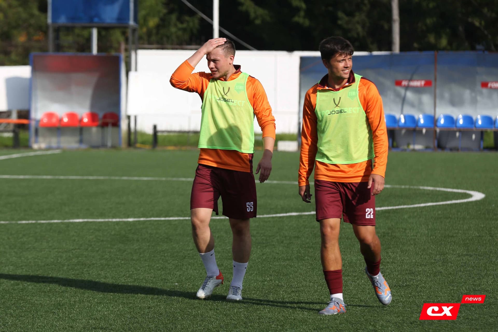 «Темп» 0:1 «Знамя Труда». FONBET Кубок России. 10.09.2025. СМИ: Владимир Мартынов («CX News»), Александр Чёрный («Алтайский спорт»), Виталий Барабаш (Сетевое издание "Толк"), Андрей Каспришин («Алтайская правда») — кадр 171