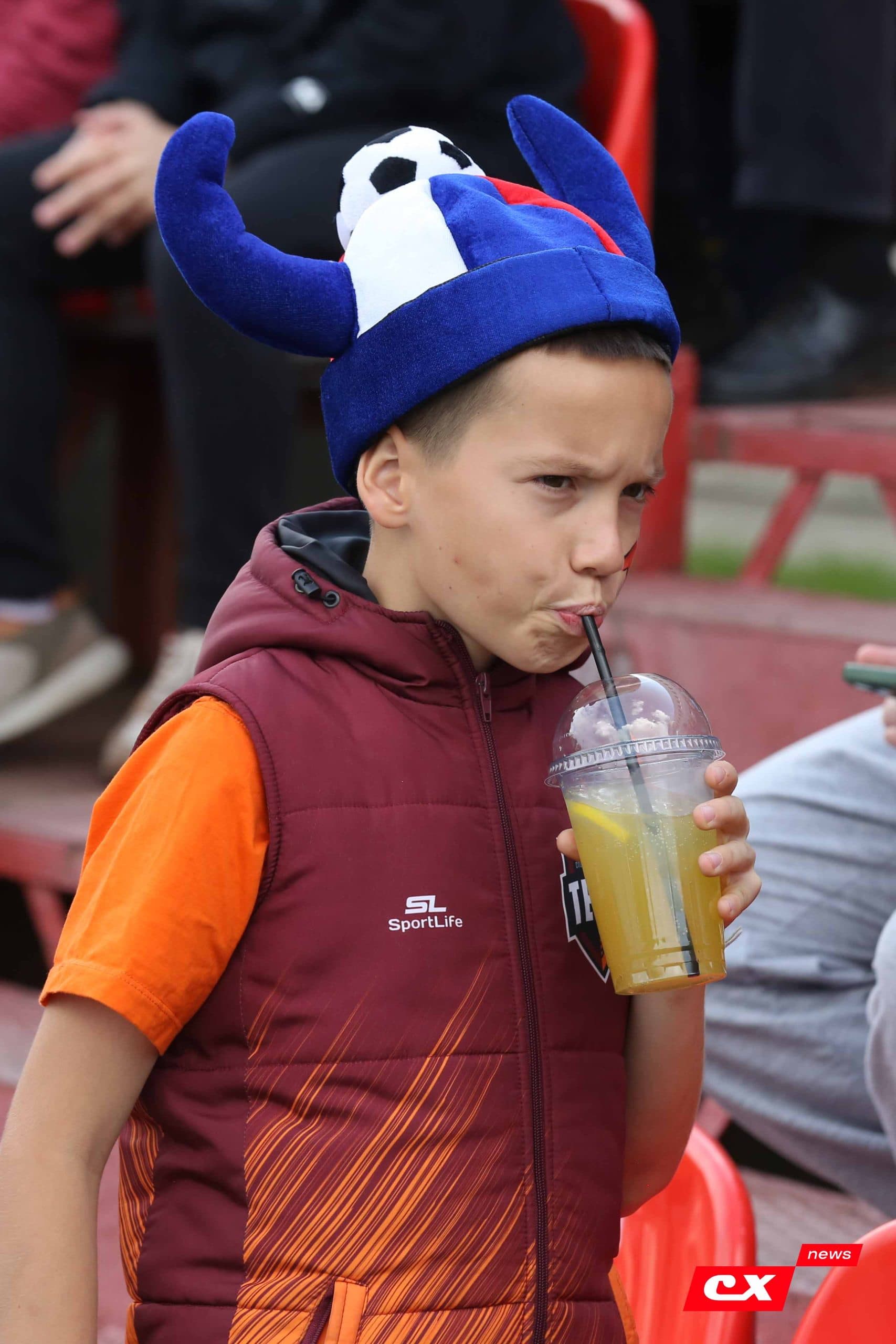 «Темп» 0:1 «Знамя Труда». FONBET Кубок России. 10.09.2025. СМИ: Владимир Мартынов («CX News»), Александр Чёрный («Алтайский спорт»), Виталий Барабаш (Сетевое издание "Толк"), Андрей Каспришин («Алтайская правда») — кадр 175