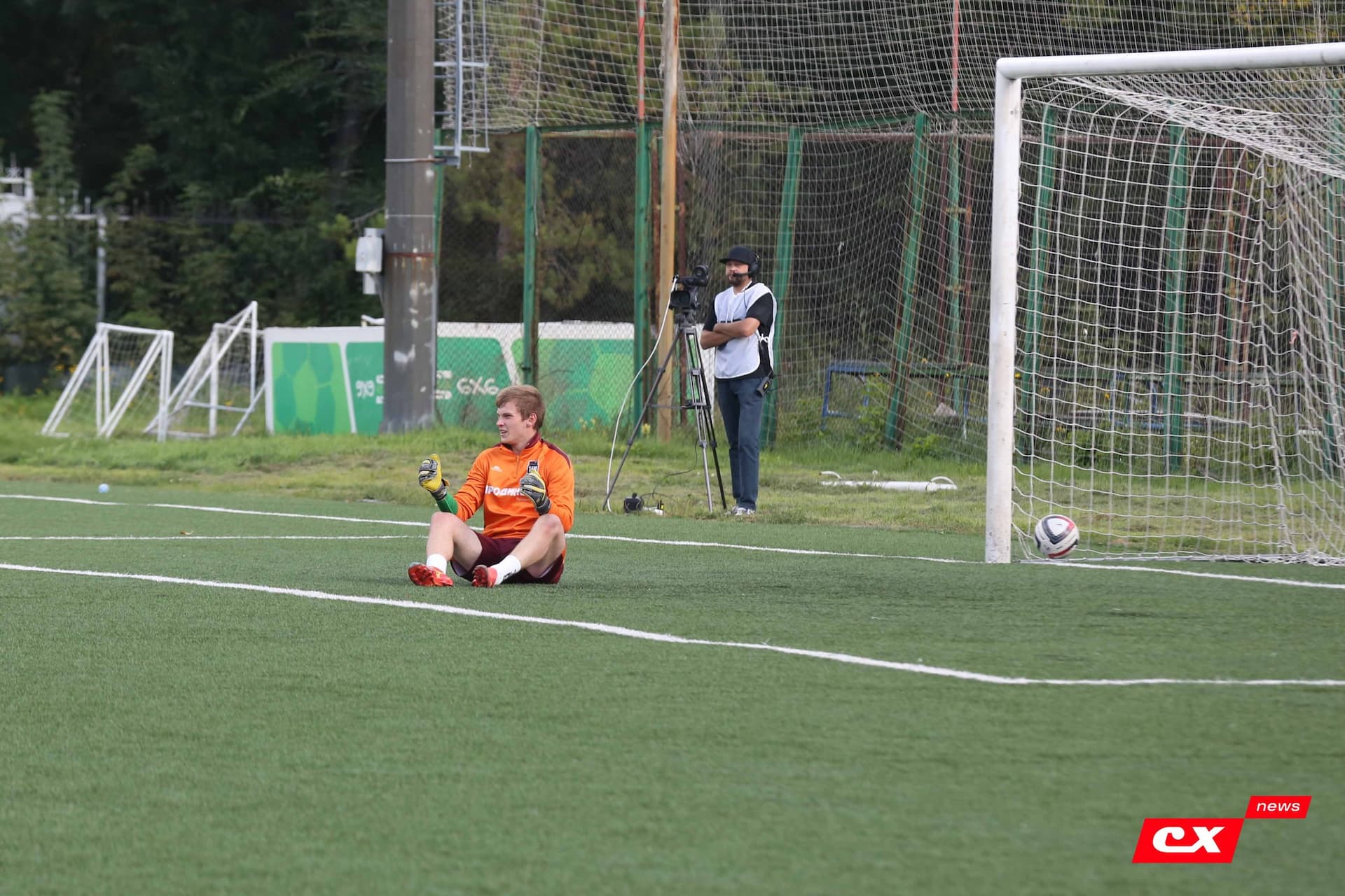 «Темп» 0:1 «Знамя Труда». FONBET Кубок России. 10.09.2025. СМИ: Владимир Мартынов («CX News»), Александр Чёрный («Алтайский спорт»), Виталий Барабаш (Сетевое издание "Толк"), Андрей Каспришин («Алтайская правда») — кадр 177