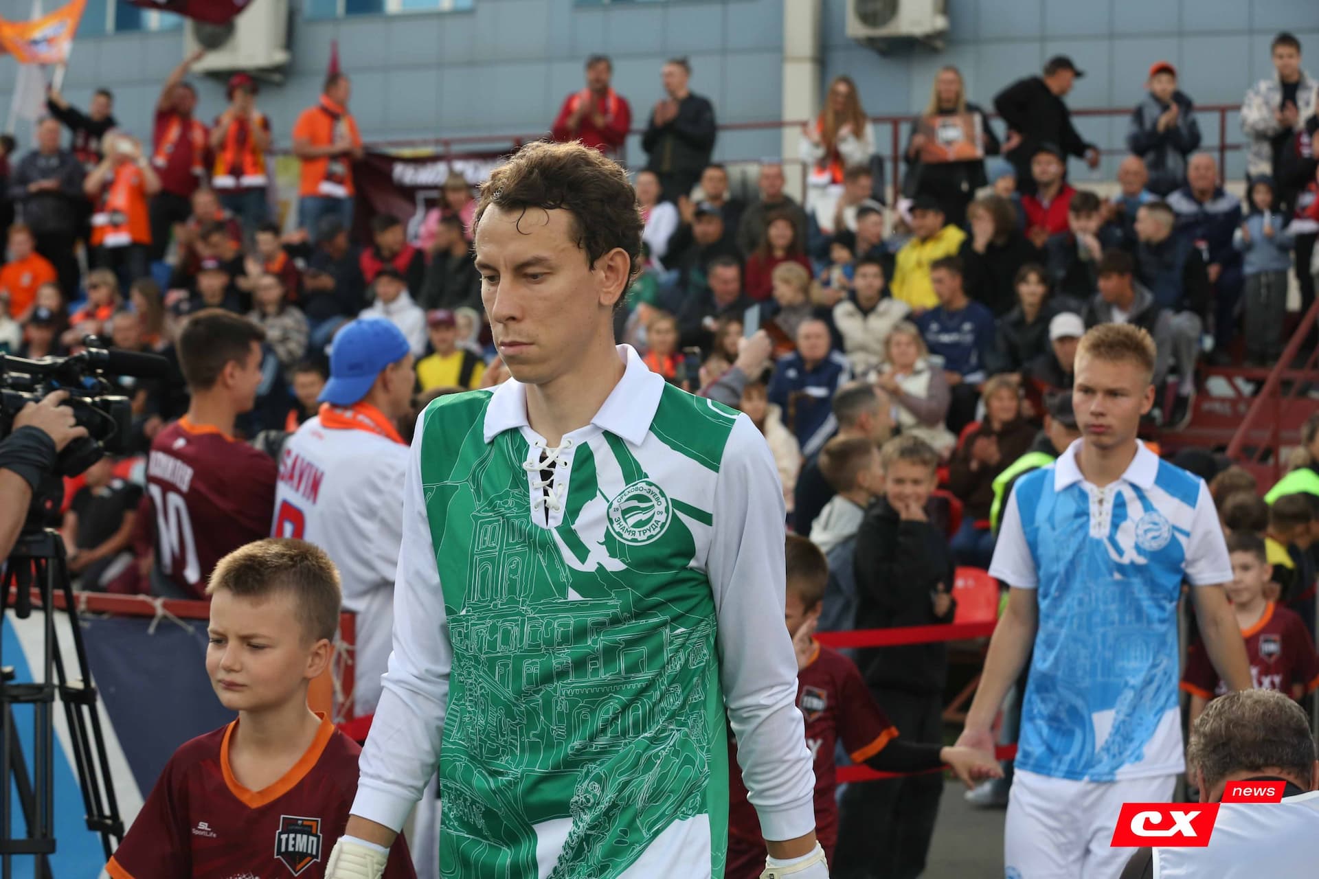 «Темп» 0:1 «Знамя Труда». FONBET Кубок России. 10.09.2025. СМИ: Владимир Мартынов («CX News»), Александр Чёрный («Алтайский спорт»), Виталий Барабаш (Сетевое издание "Толк"), Андрей Каспришин («Алтайская правда») — кадр 191