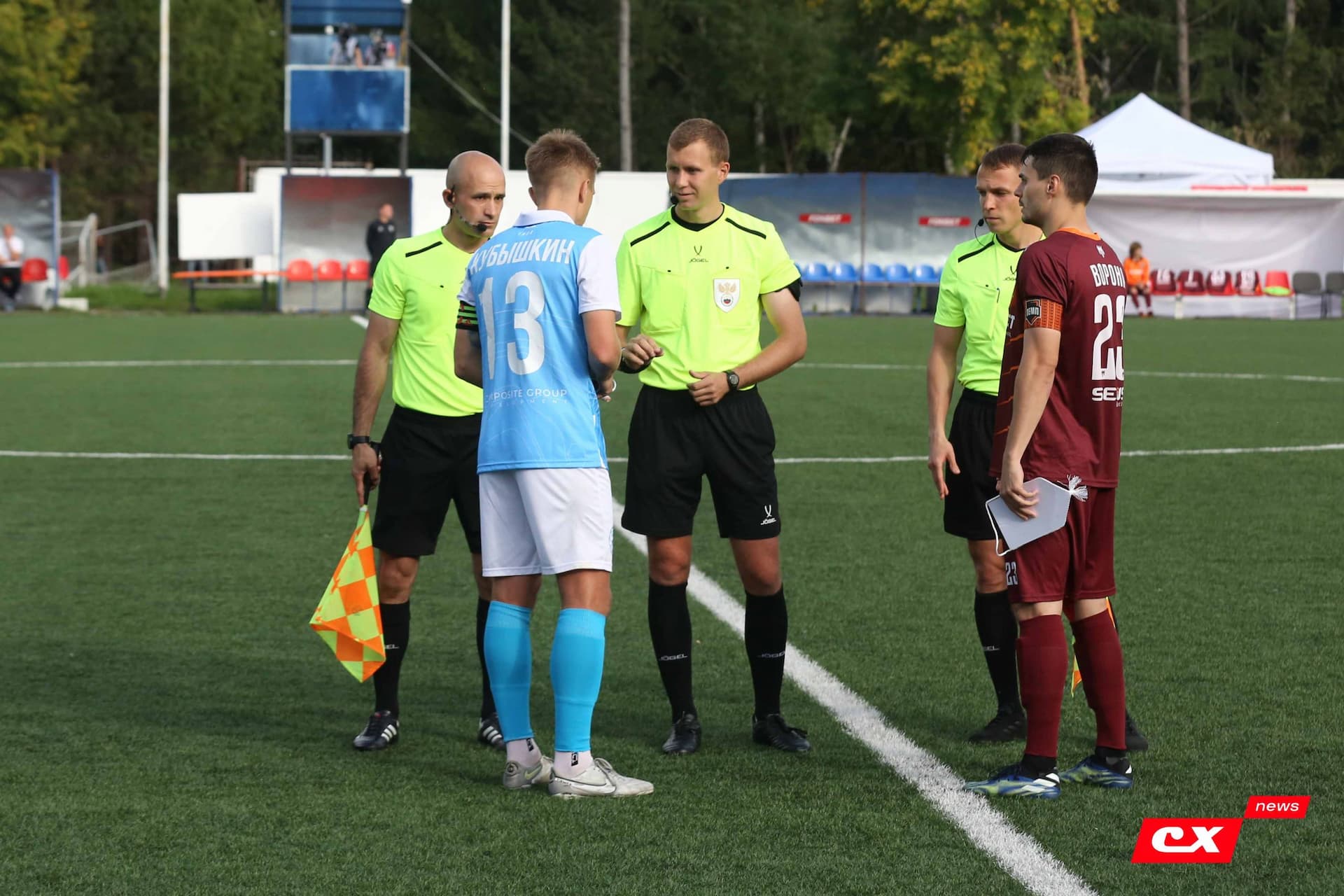 «Темп» 0:1 «Знамя Труда». FONBET Кубок России. 10.09.2025. СМИ: Владимир Мартынов («CX News»), Александр Чёрный («Алтайский спорт»), Виталий Барабаш (Сетевое издание "Толк"), Андрей Каспришин («Алтайская правда») — кадр 239