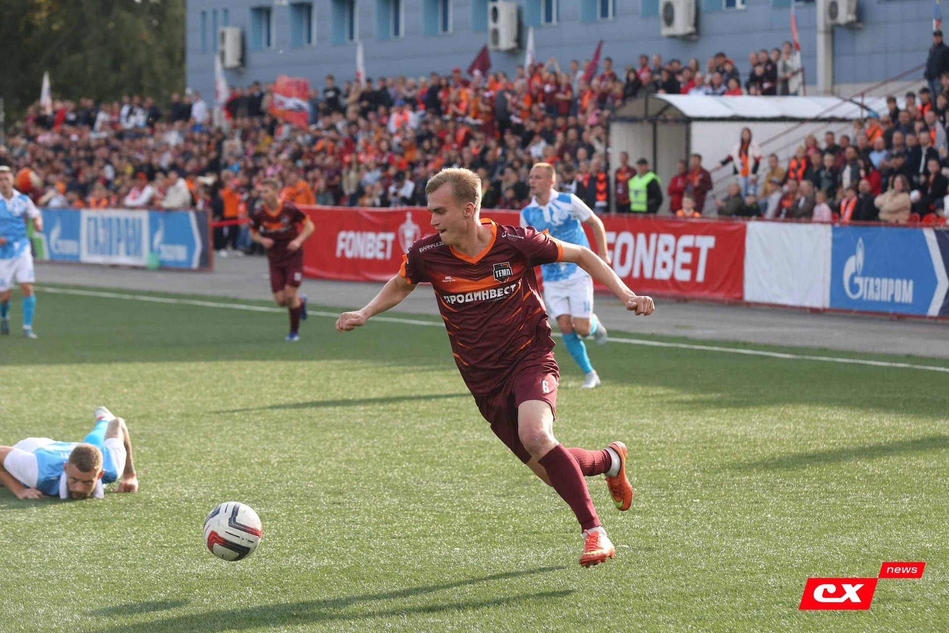 «Темп» 0:1 «Знамя Труда». FONBET Кубок России. 10.09.2025. СМИ: Владимир Мартынов («CX News»), Александр Чёрный («Алтайский спорт»), Виталий Барабаш (Сетевое издание "Толк"), Андрей Каспришин («Алтайская правда») — кадр 281