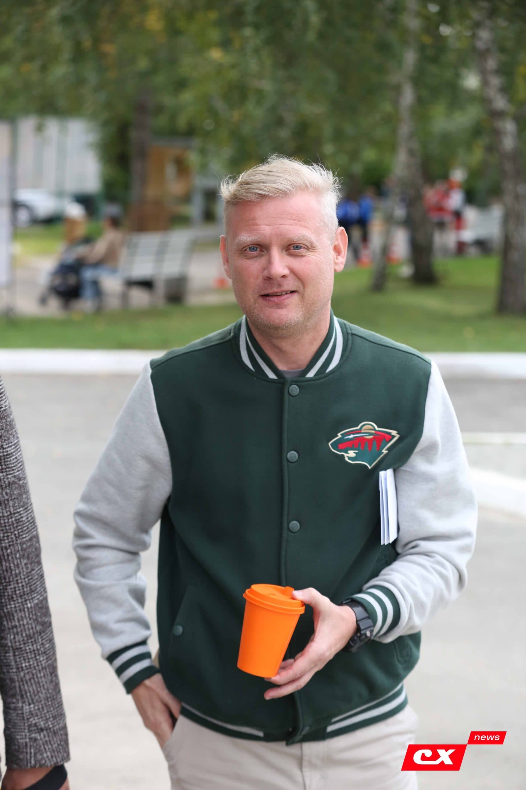 «Темп» 0:1 «Знамя Труда». FONBET Кубок России. 10.09.2025. СМИ: Владимир Мартынов («CX News»), Александр Чёрный («Алтайский спорт»), Виталий Барабаш (Сетевое издание "Толк"), Андрей Каспришин («Алтайская правда») — кадр 90