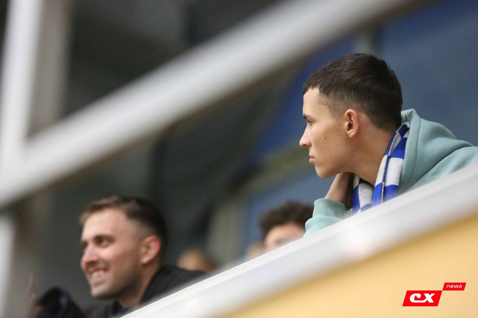 «Темп» 1:0 «Динамо-Барнаул-М». Третья лига. 05.10.2025. Александр Чёрный («Алтайский спорт»), Владимир Мартынов («CX News») — кадр 236