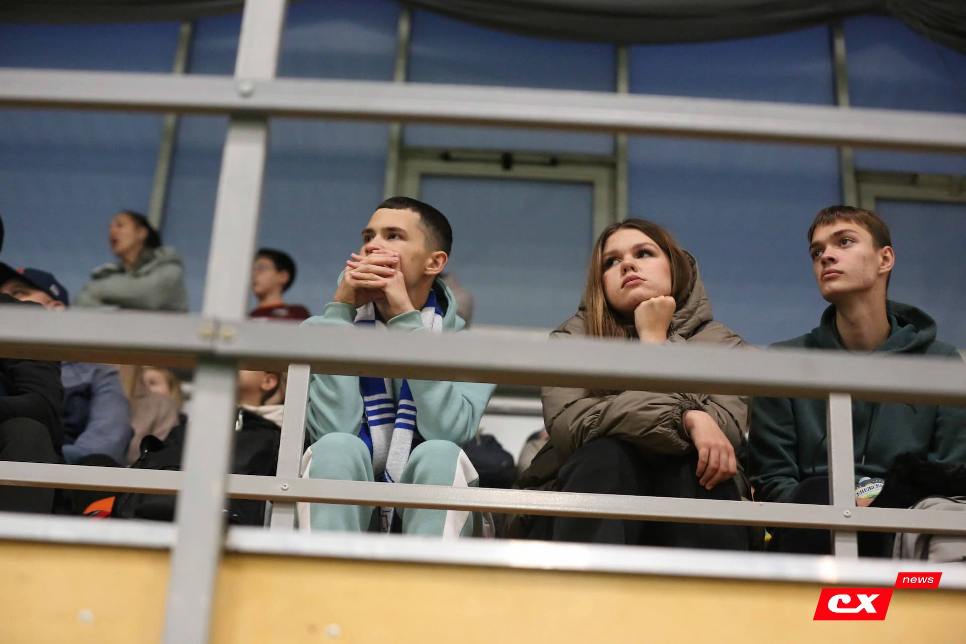 «Темп» 1:0 «Динамо-Барнаул-М». Третья лига. 05.10.2025. Александр Чёрный («Алтайский спорт»), Владимир Мартынов («CX News») — кадр 241