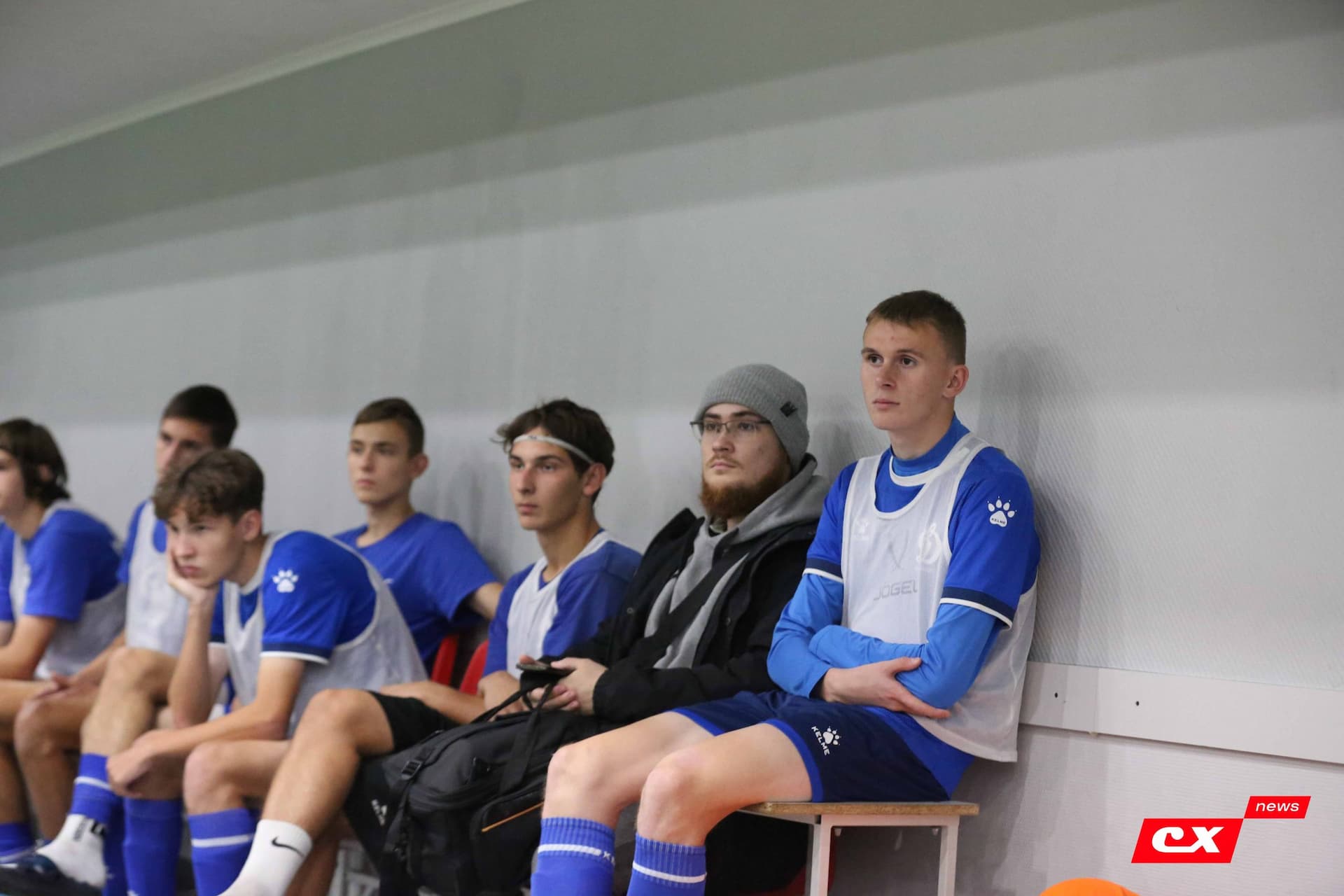 «Темп» 1:0 «Динамо-Барнаул-М». Третья лига. 05.10.2025. Александр Чёрный («Алтайский спорт»), Владимир Мартынов («CX News») — кадр 244