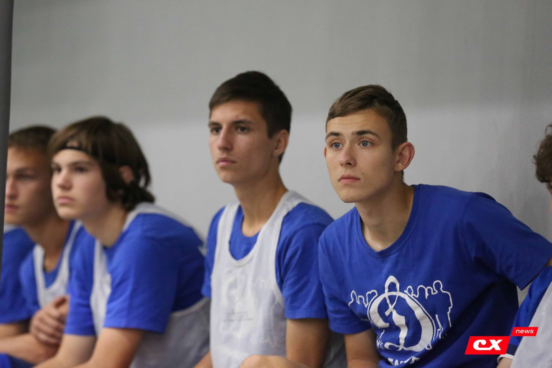 «Темп» 1:0 «Динамо-Барнаул-М». Третья лига. 05.10.2025. Александр Чёрный («Алтайский спорт»), Владимир Мартынов («CX News») — кадр 247