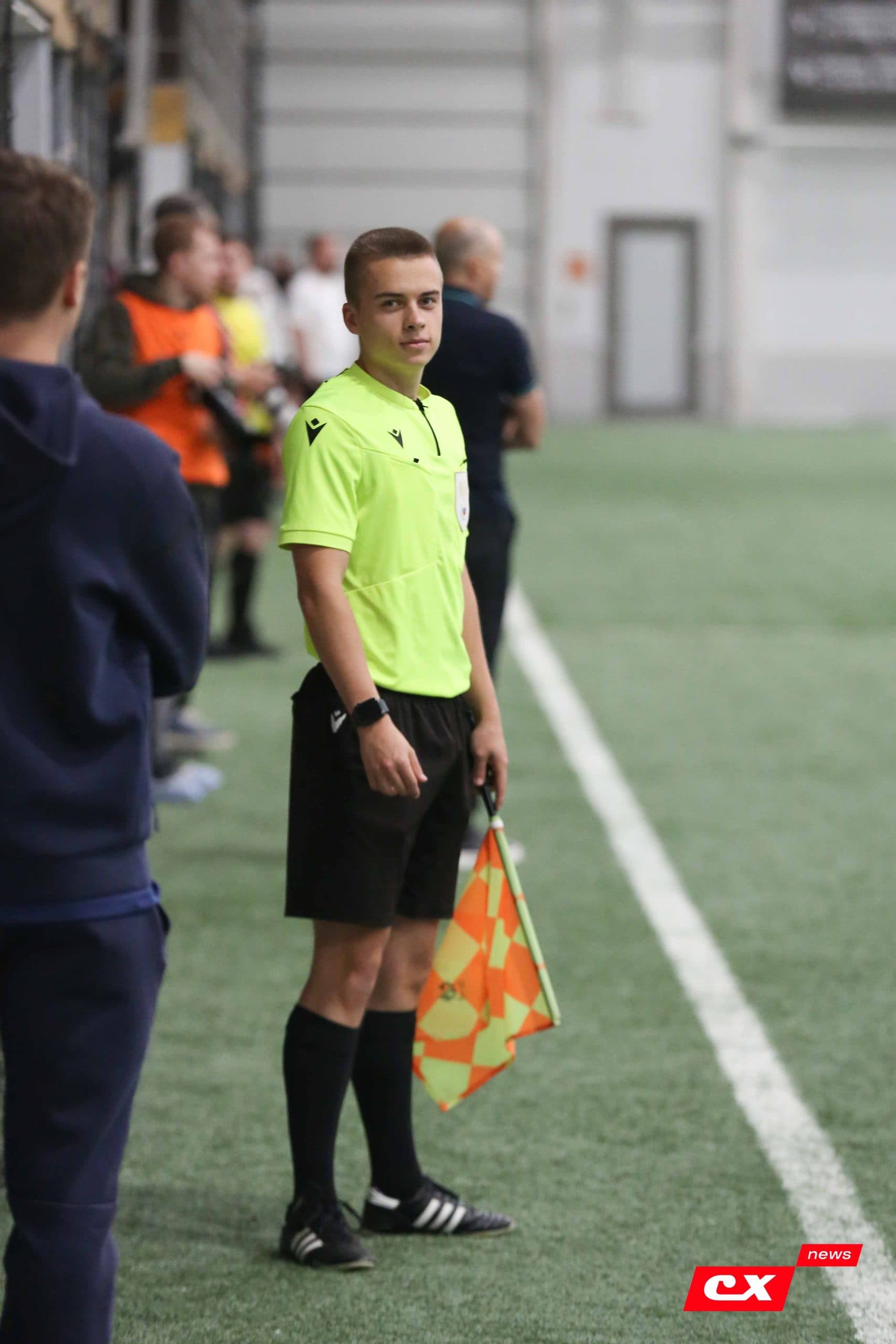 «Темп» 1:0 «Динамо-Барнаул-М». Третья лига. 05.10.2025. Александр Чёрный («Алтайский спорт»), Владимир Мартынов («CX News») — кадр 258