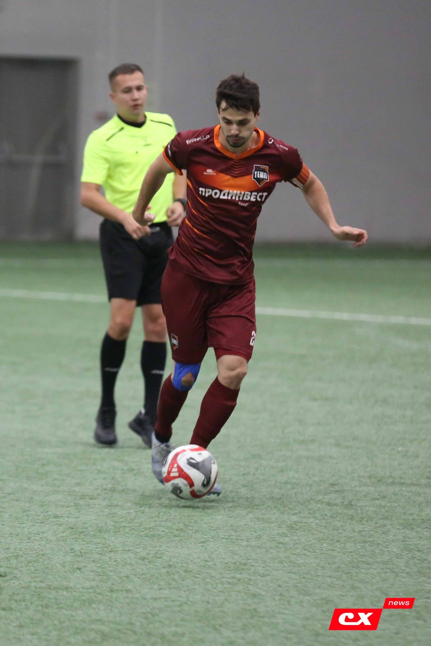 «Темп» 1:0 «Динамо-Барнаул-М». Третья лига. 05.10.2025. Александр Чёрный («Алтайский спорт»), Владимир Мартынов («CX News») — кадр 264