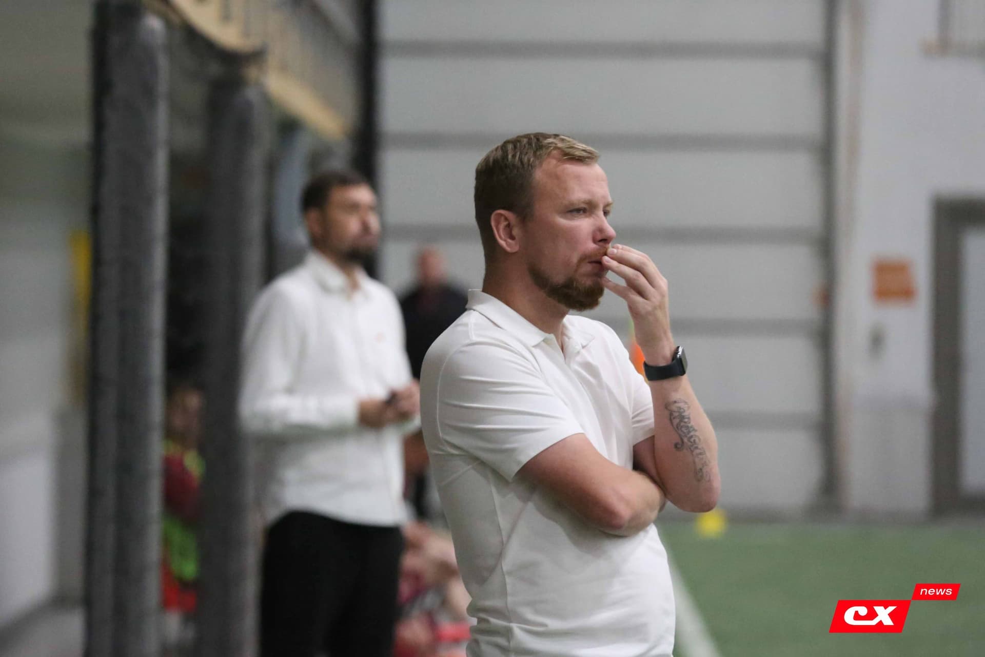 «Темп» 1:0 «Динамо-Барнаул-М». Третья лига. 05.10.2025. Александр Чёрный («Алтайский спорт»), Владимир Мартынов («CX News») — кадр 270