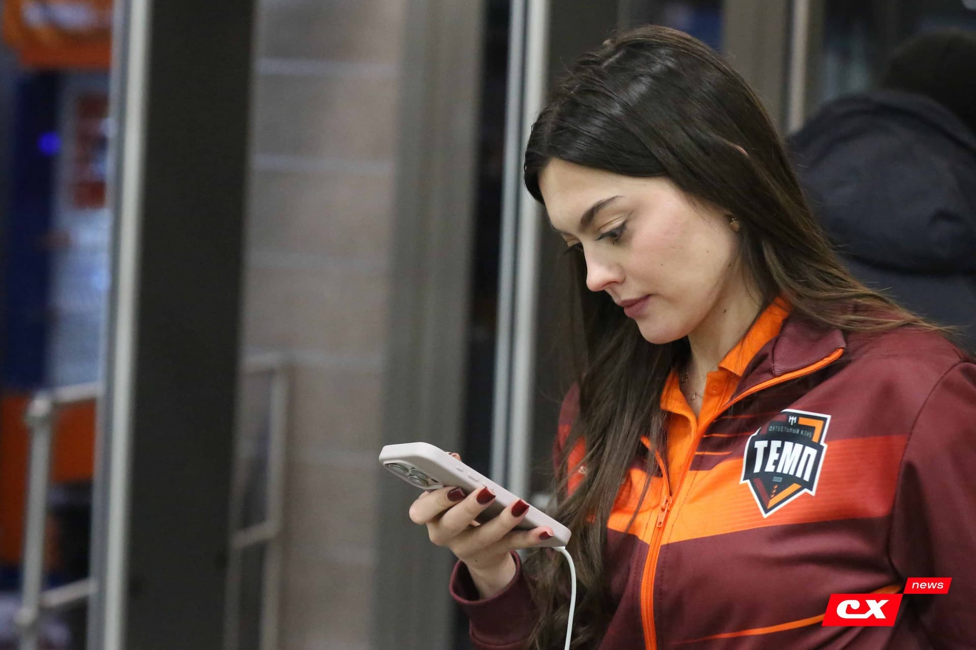 «Темп» 1:0 «Динамо-Барнаул-М». Третья лига. 05.10.2025. Александр Чёрный («Алтайский спорт»), Владимир Мартынов («CX News») — кадр 289