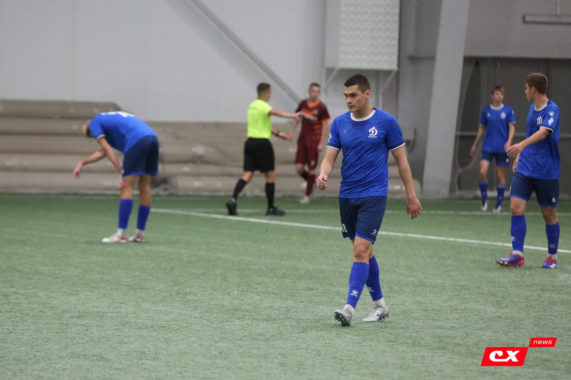 «Темп» 1:0 «Динамо-Барнаул-М». Третья лига. 05.10.2025. Александр Чёрный («Алтайский спорт»), Владимир Мартынов («CX News») — кадр 304