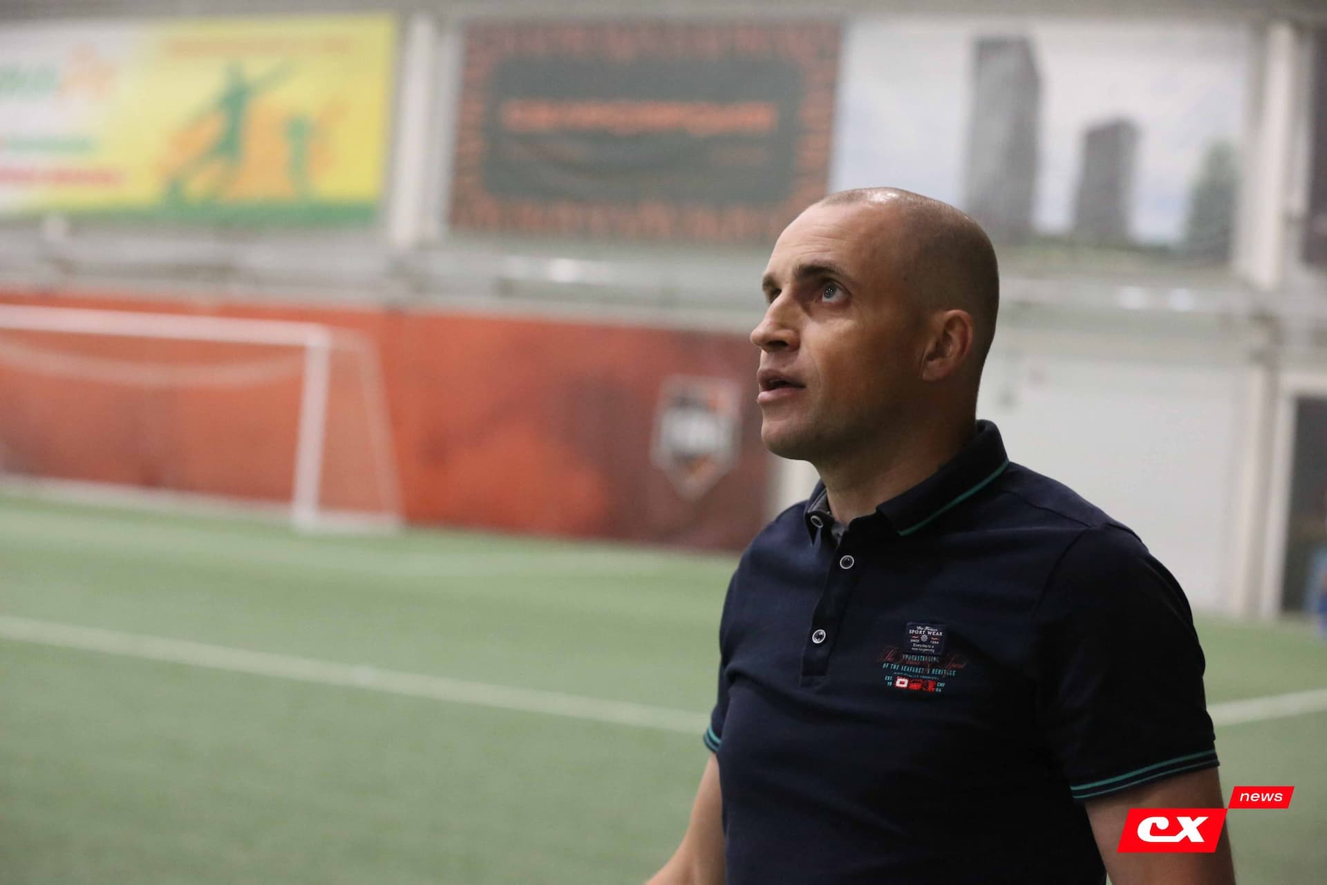 «Темп» 1:0 «Динамо-Барнаул-М». Третья лига. 05.10.2025. Александр Чёрный («Алтайский спорт»), Владимир Мартынов («CX News») — кадр 346