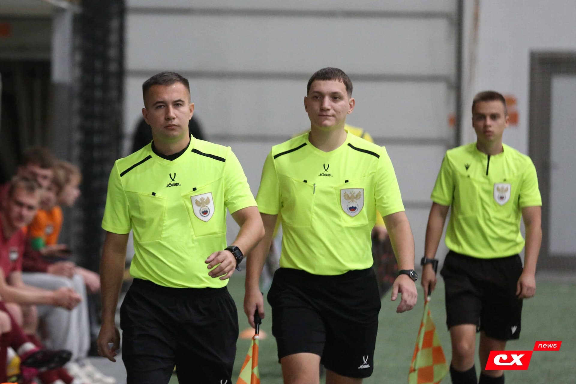 «Темп» 1:0 «Динамо-Барнаул-М». Третья лига. 05.10.2025. Александр Чёрный («Алтайский спорт»), Владимир Мартынов («CX News») — кадр 120