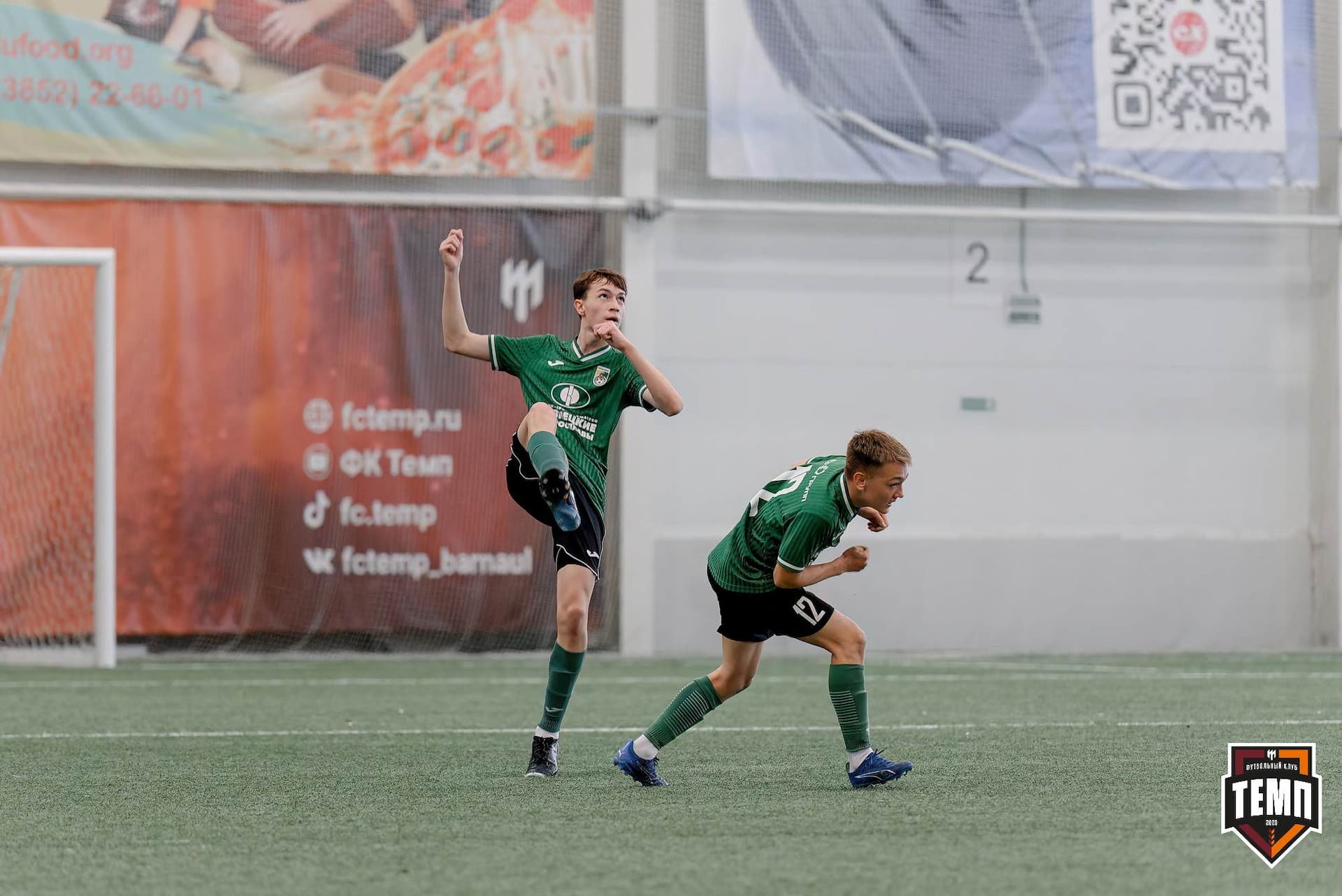 «Темп» 1:0 «Новокузнецк». Третья лига. 02.05.2025 — кадр 115