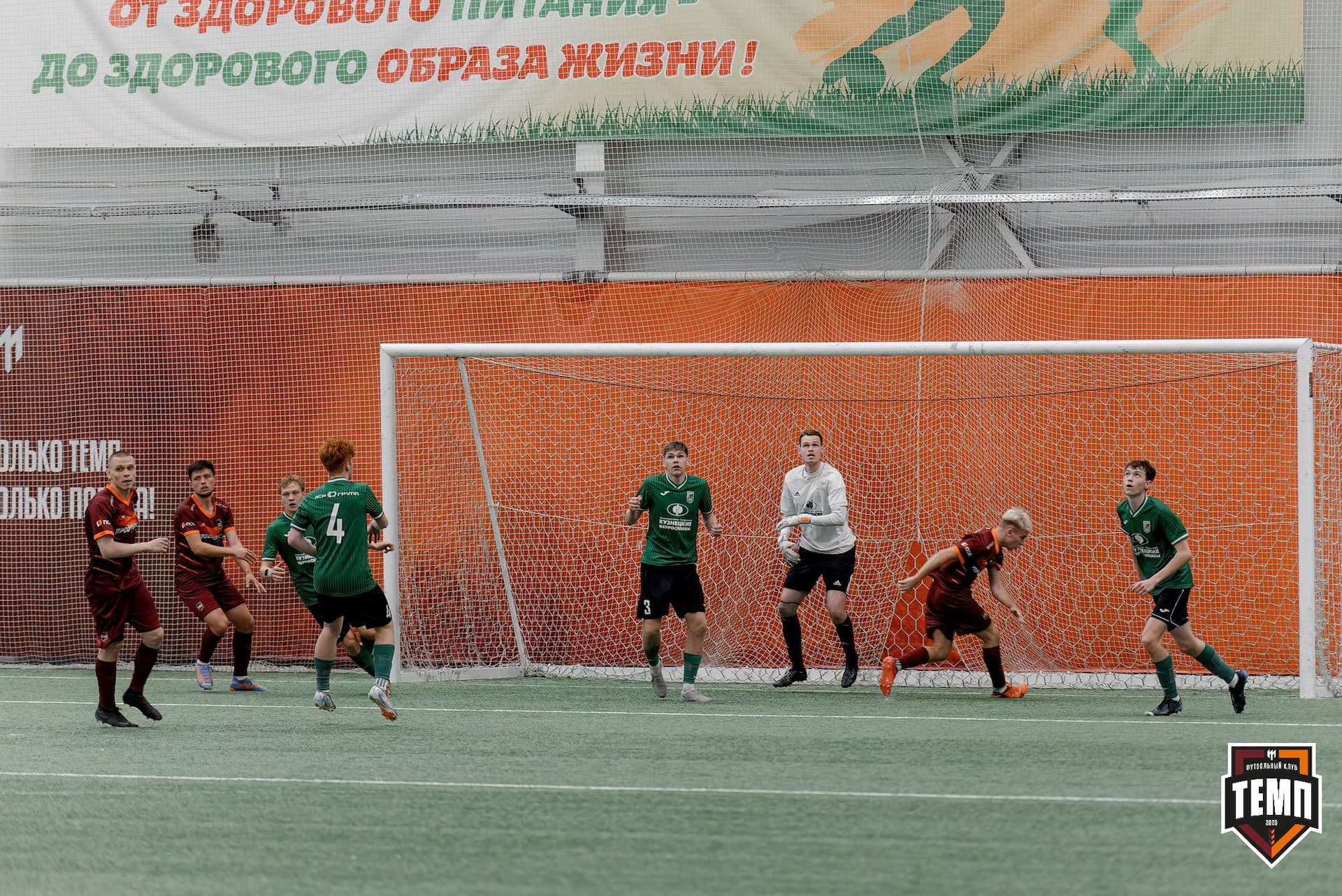 «Темп» 1:0 «Новокузнецк». Третья лига. 02.05.2025 — кадр 191