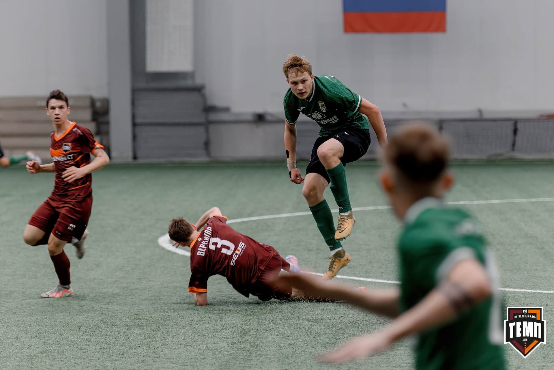 «Темп» 1:0 «Новокузнецк». Третья лига. 02.05.2025 — кадр 198