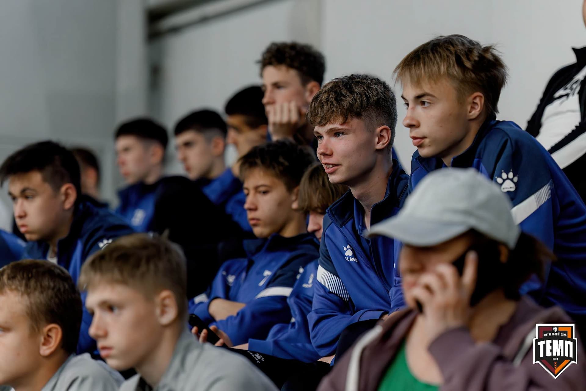 «Темп» 1:0 «Новокузнецк». Третья лига. 02.05.2025 — кадр 208