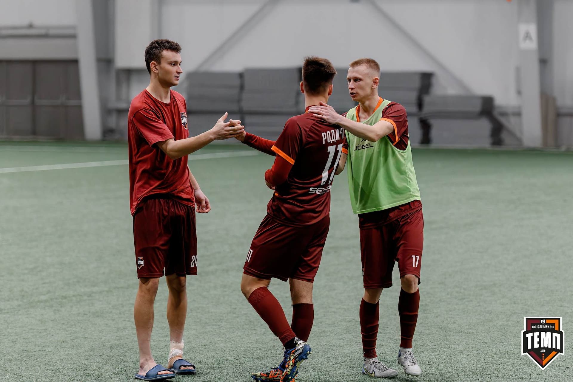 «Темп» 1:0 «Новокузнецк». Третья лига. 02.05.2025 — кадр 233