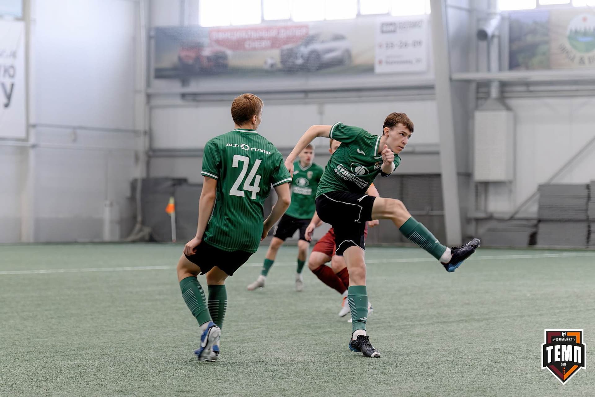 «Темп» 1:0 «Новокузнецк». Третья лига. 02.05.2025 — кадр 75