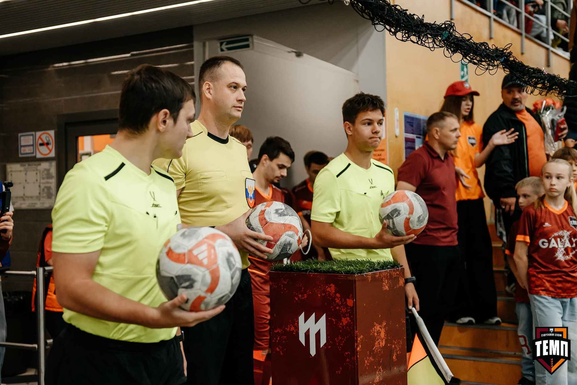 «Темп» 11:1 «Рассвет». Третья лига. 28.09.2025 — кадр 1