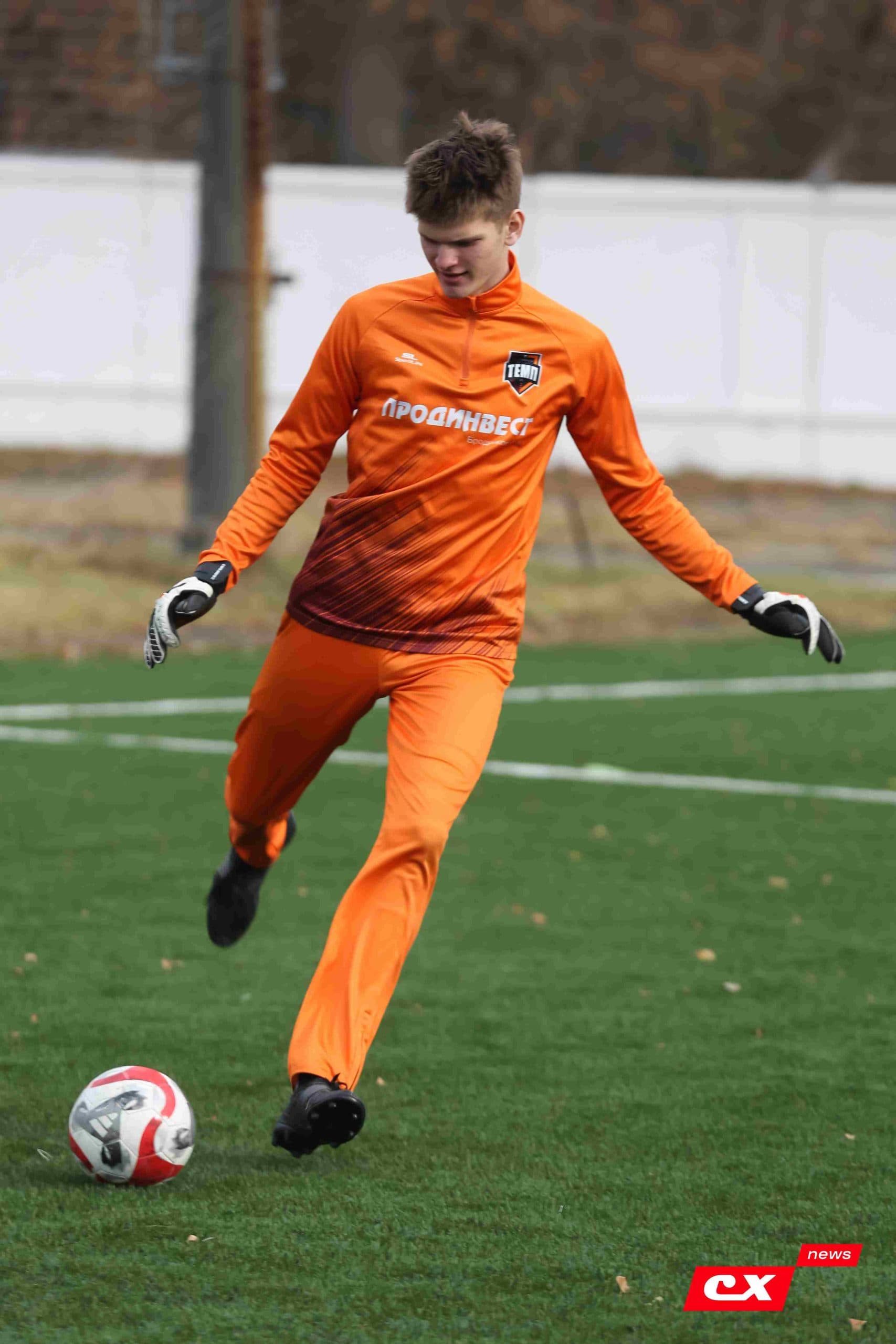 «Темп» 1:1 (5-3 пен.) «Полимер». Кубок Алтайского края. 26.10.2024. CX News — кадр 6