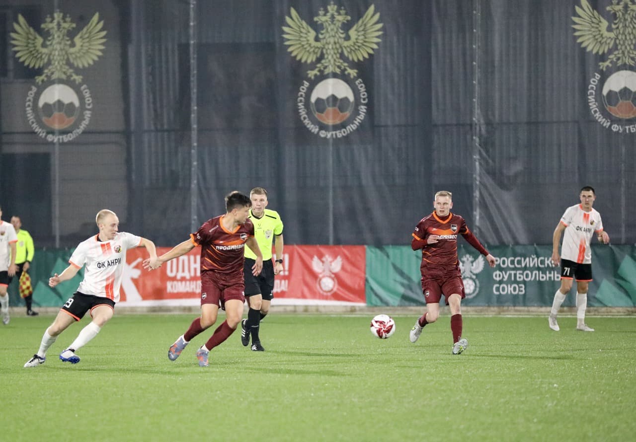 «Темп» 1:1 (5-4 пен.) «Анри». Финальный этап Третьей лиги. 08.11.2025. РФС — кадр 14