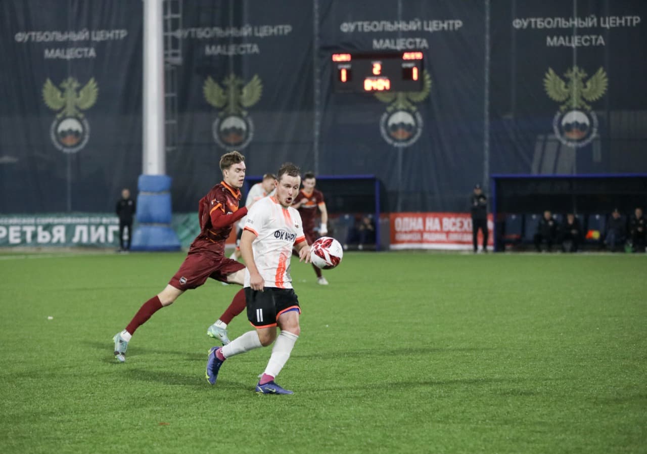 «Темп» 1:1 (5-4 пен.) «Анри». Финальный этап Третьей лиги. 08.11.2025. РФС — кадр 27