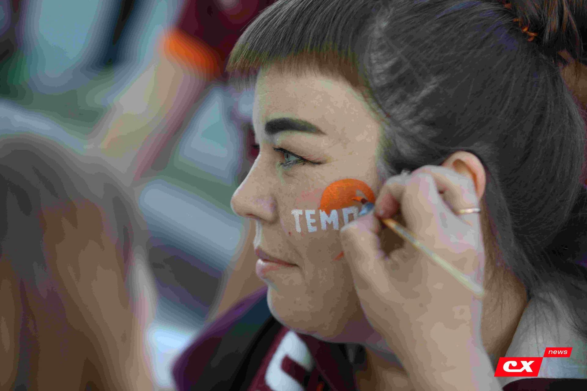 «Темп» 1:1 «КДВ». Третья лига. 26.09.2025. Владимир Мартынов («CX News») и Александр Чёрный («Алтайский спорт») — кадр 52