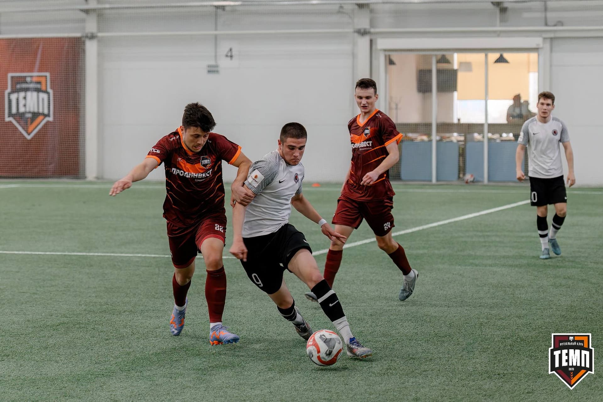 «Темп» 2:0 «Чита». Третья лига. 27.04.2025 — кадр 189