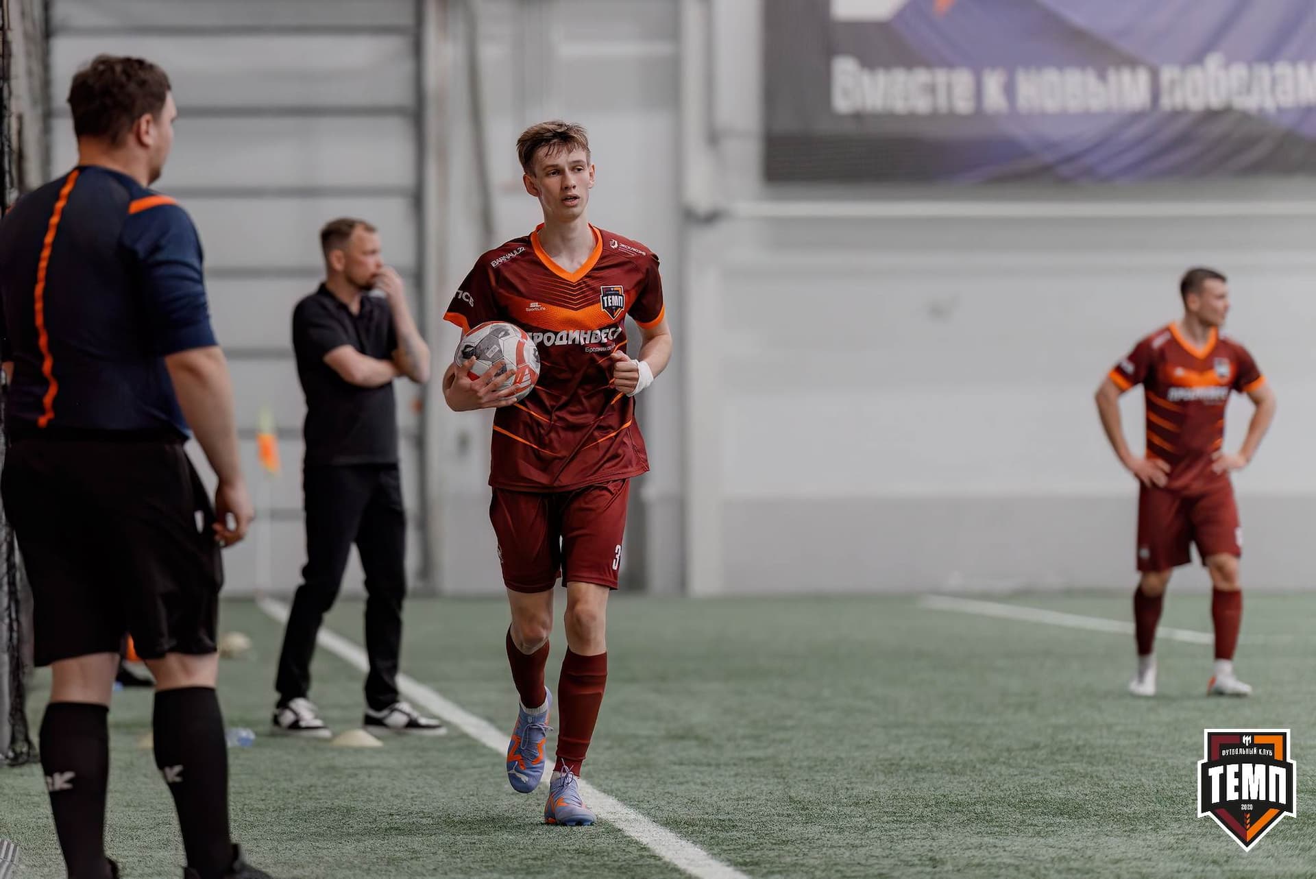 «Темп» 2:0 «Распадская». Третья лига. 04.05.2025 — кадр 146