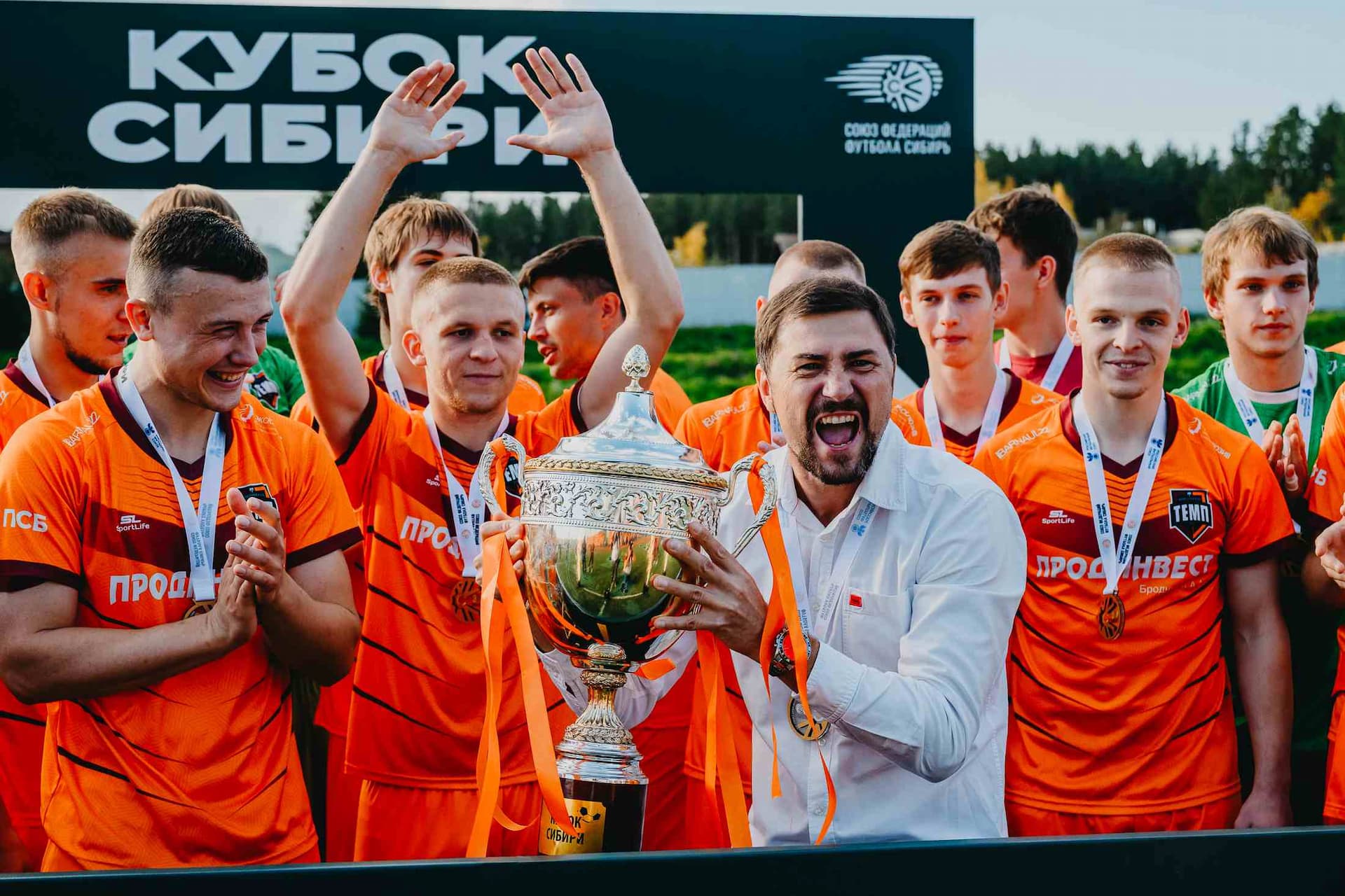 «Чита» 1:4 «Темп». Кубок Сибири. 20.09.2025. Дмитрий Поливода и Александр Чёрный — кадр 229