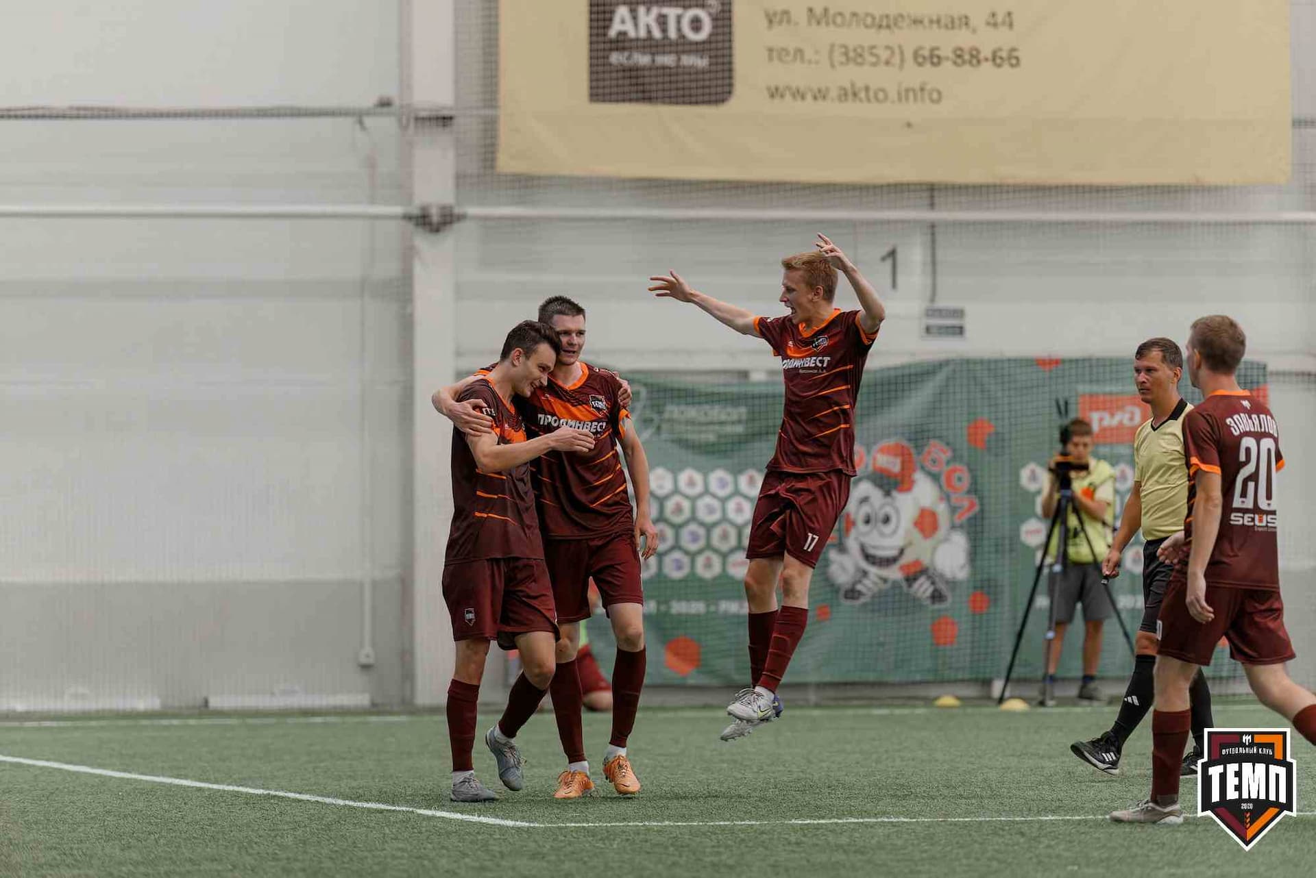 «Темп» 4:1 «Сибирь-М». Третья лига. 22.06.2025 — кадр 177