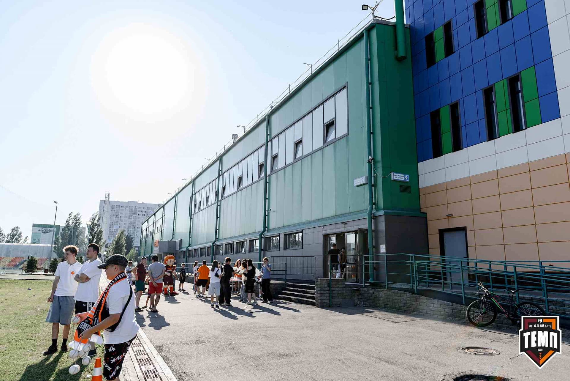 «Темп» 4:1 «Сибирь-М». Третья лига. 22.06.2025 — кадр 2