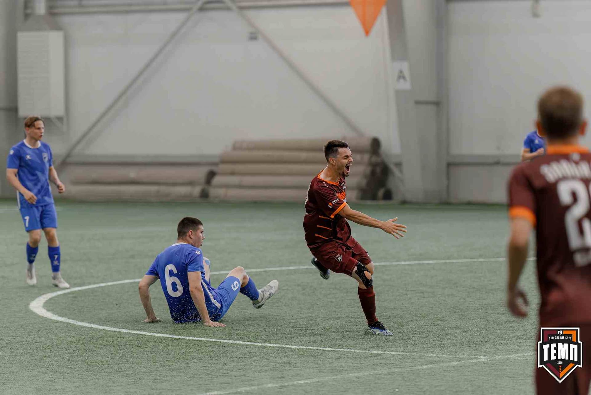 «Темп» 4:1 «Сибирь-М». Третья лига. 22.06.2025 — кадр 214