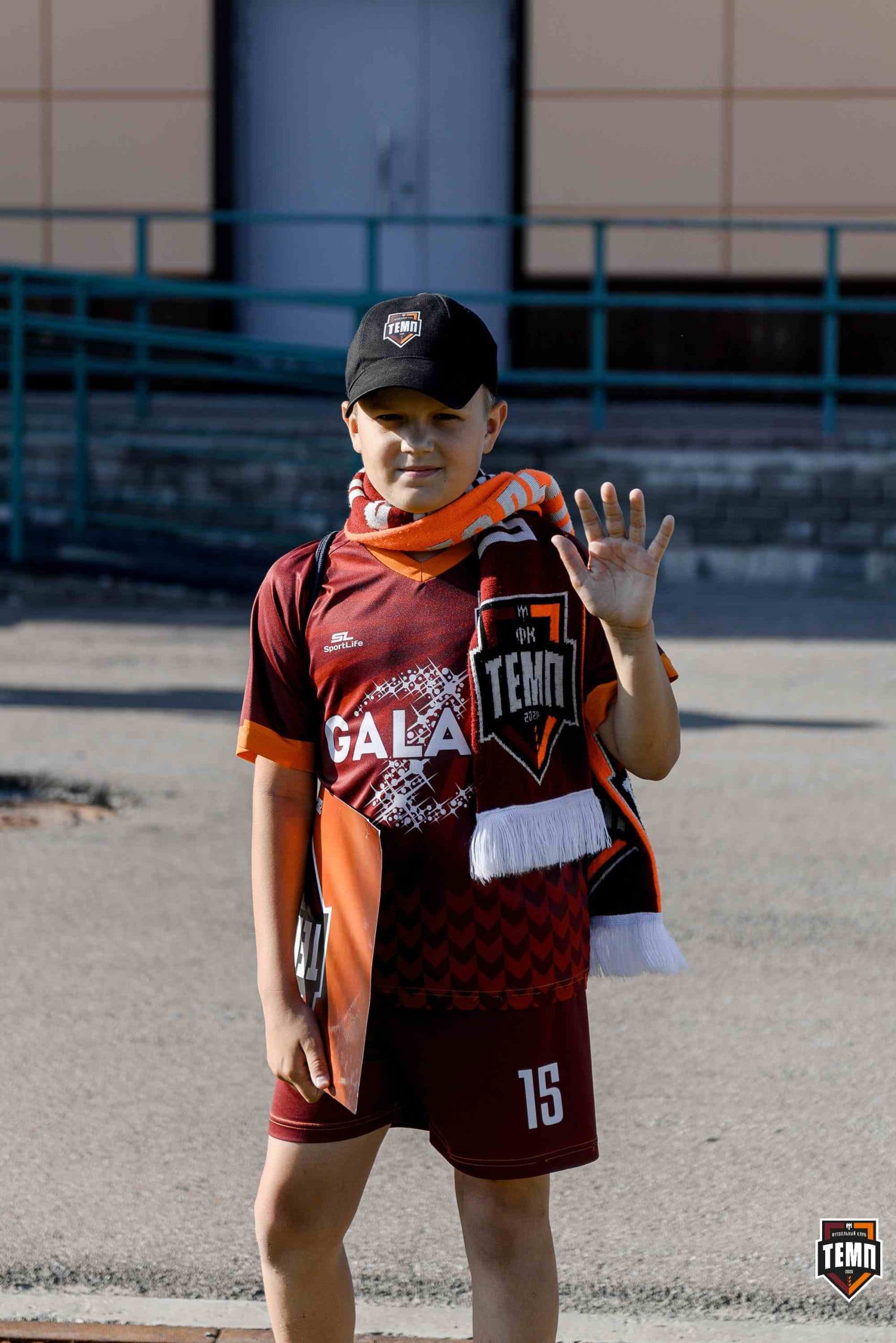 «Темп» 4:1 «Сибирь-М». Третья лига. 22.06.2025 — кадр 5