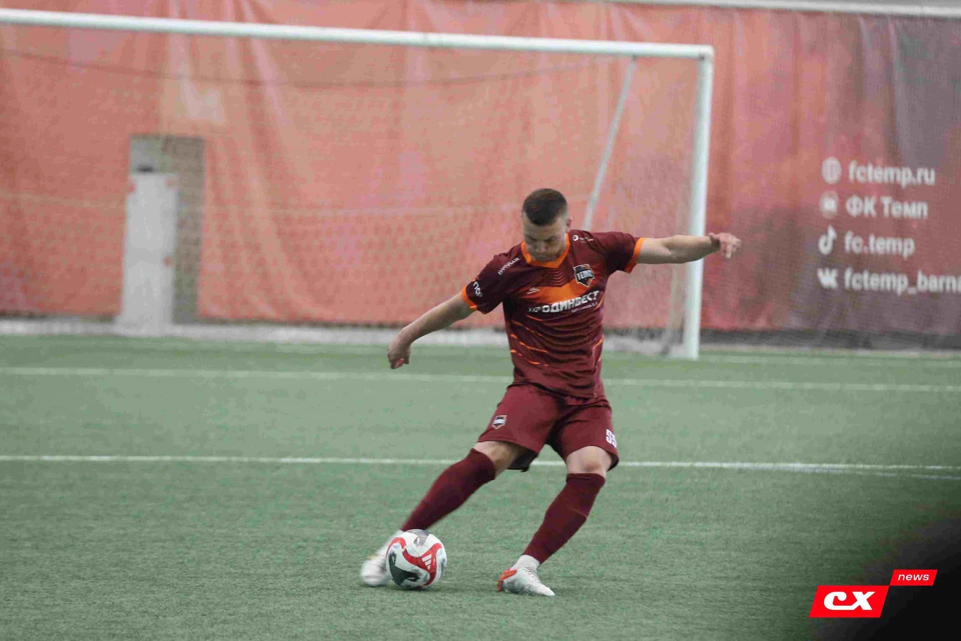 «Темп» 4:0 «Полимер». Третья лига. 20.06.2025. Владимир Мартынов («CX News») — кадр 192