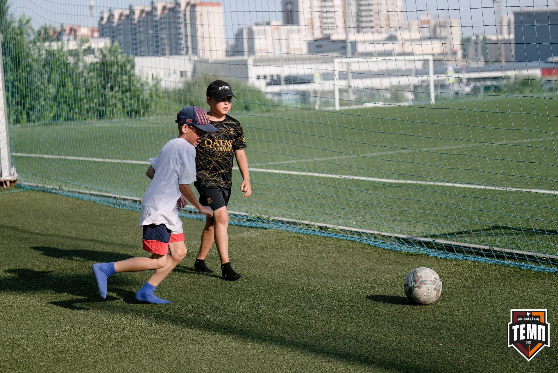 «Темп» 2:0 «Полимер». Кубок Сибири. 14.07.2024 — кадр 2