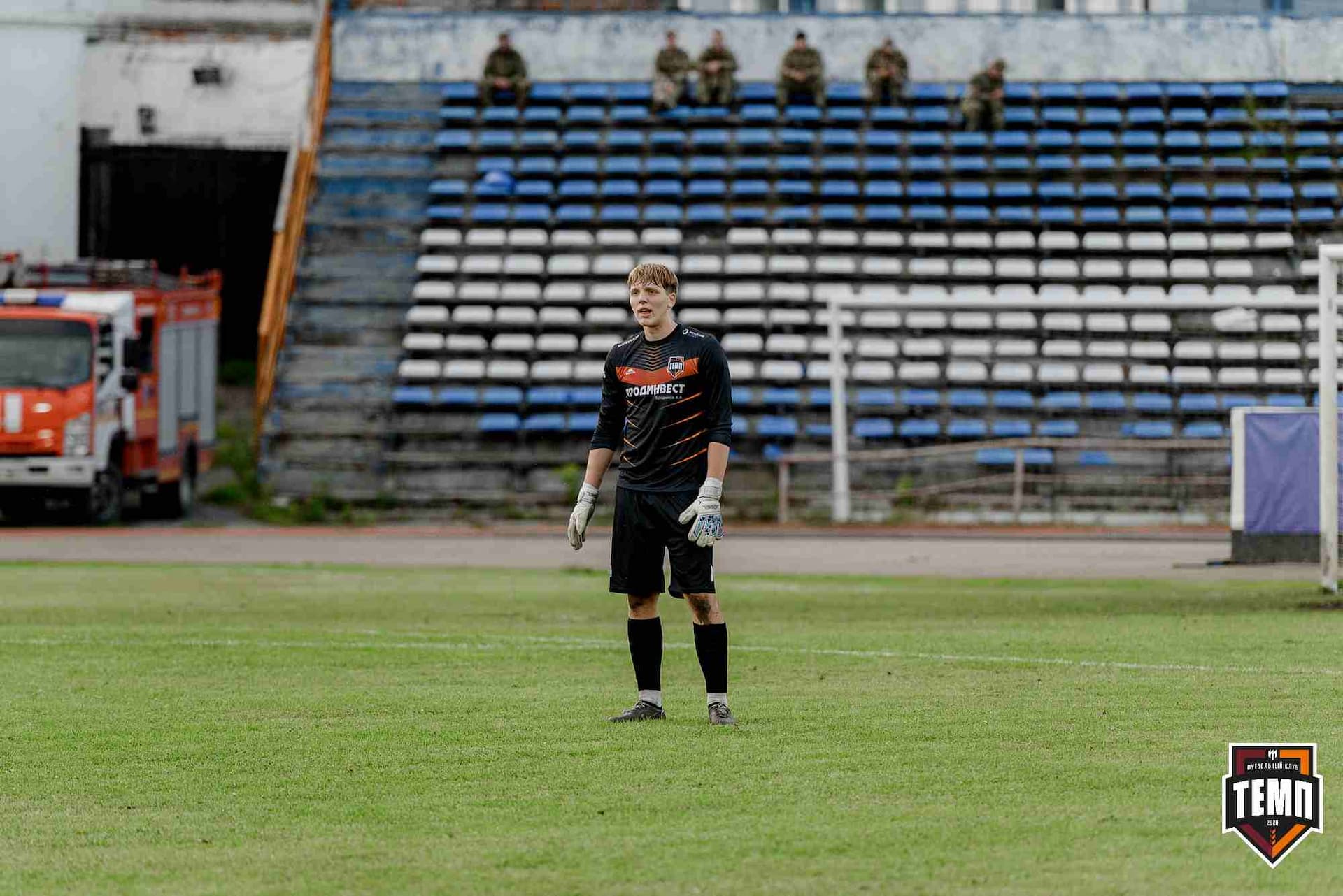 «Темп» 2:2 (пен. 3-1) «Уралец-ТС». FONBET Кубок России. 07.08.2025 — кадр 465