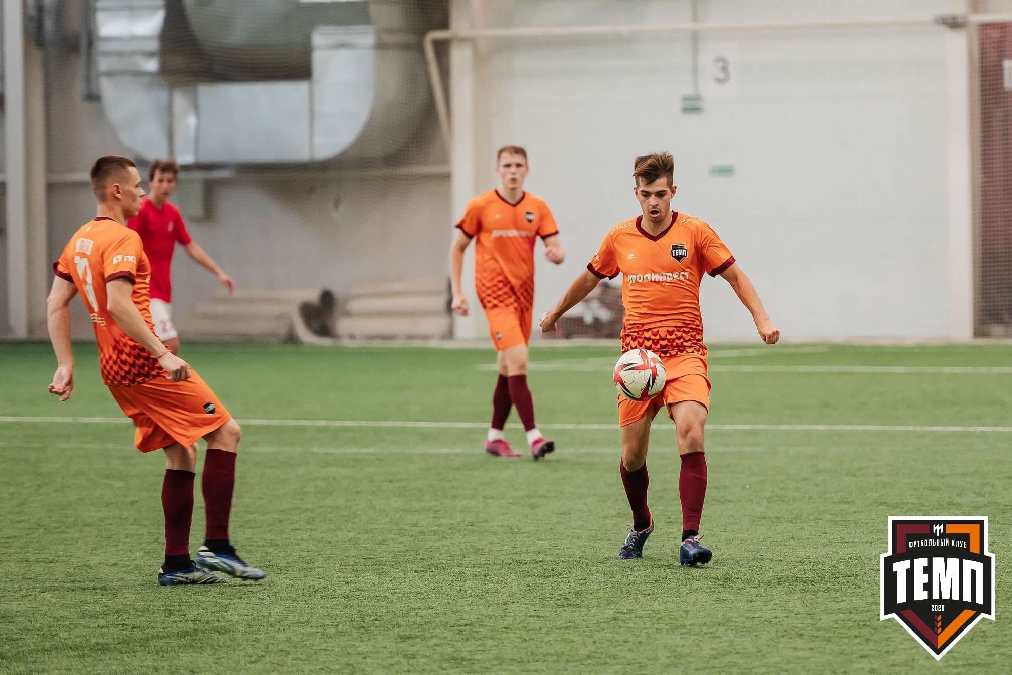 Выбираем лучшего игрока августа!