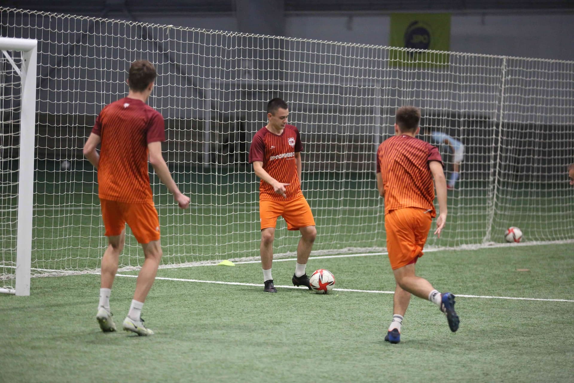Тренировка ФК «Темп» — кадр 1