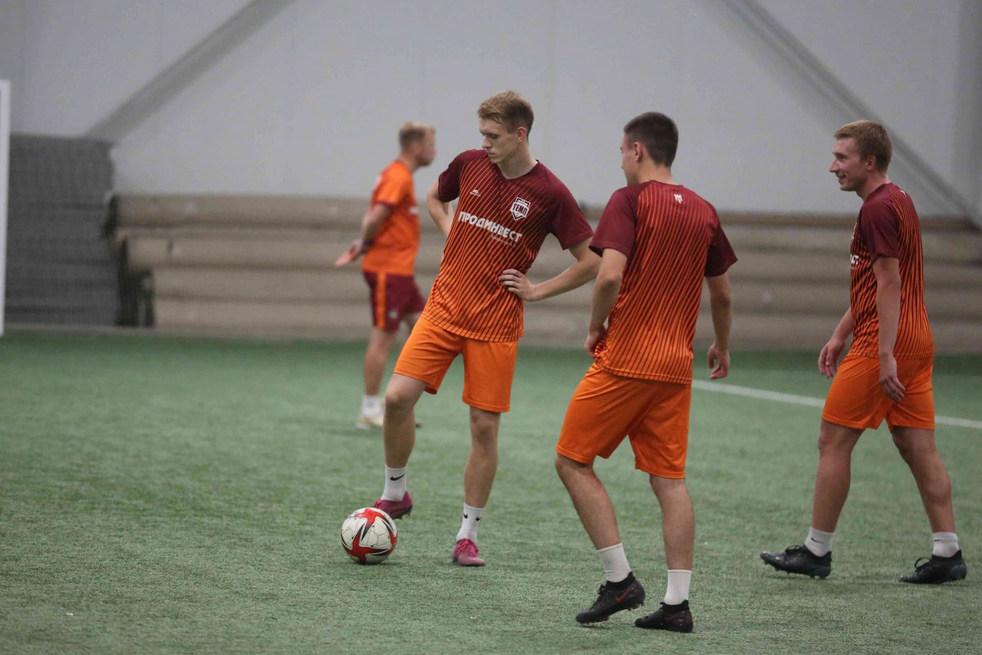 Тренировка ФК «Темп» — кадр 5